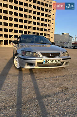 Седан Honda Accord 1999 в Тернополе
