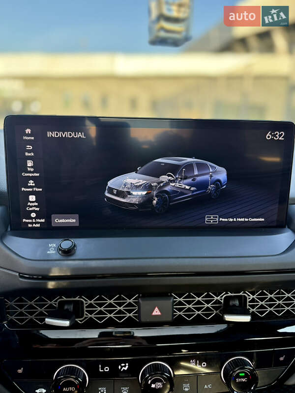 Седан Honda Accord 2024 в Львове