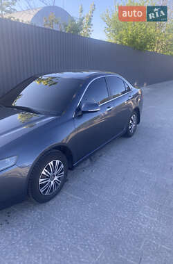 Седан Honda Accord 2003 в 