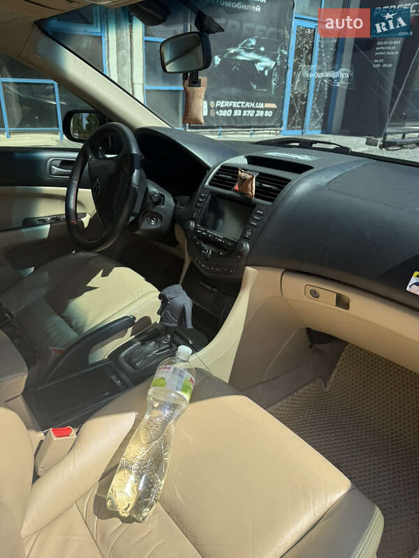 Седан Honda Accord 2005 в Харкові