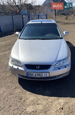 Купе Honda Accord 1998 в Здолбуніві