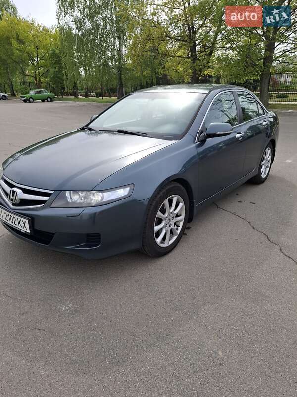 Седан Honda Accord 2006 в 