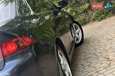 Седан Honda Accord 2005 в 