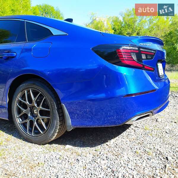 Седан Honda Accord 2018 в Києві