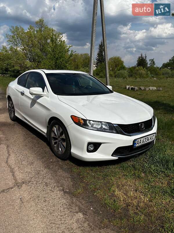 Купе Honda Accord 2013 в 