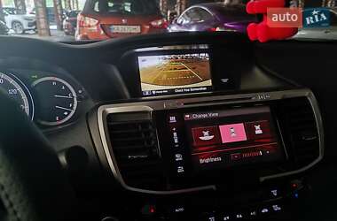 Седан Honda Accord 2016 в 