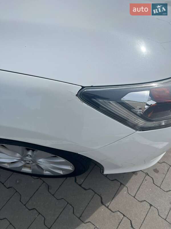 Седан Honda Accord 2013 в Вишгороді