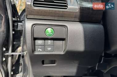 Седан Honda Accord 2013 в 