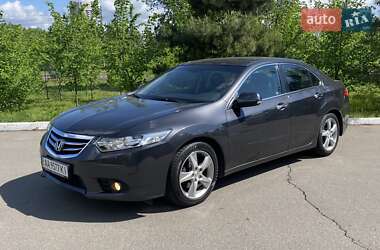 Седан Honda Accord 2011 в 