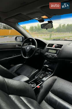 Седан Honda Accord 2003 в 