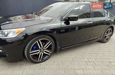 Седан Honda Accord 2016 в Львові