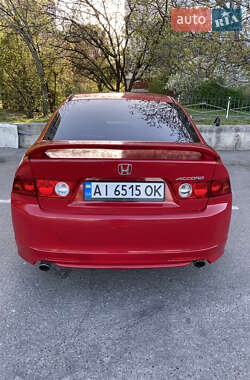 Седан Honda Accord 2004 в 