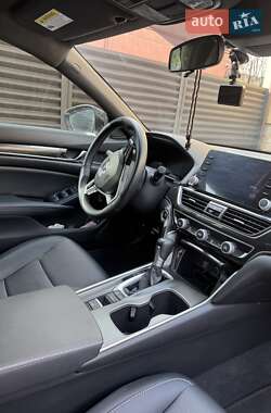 Седан Honda Accord 2021 в 