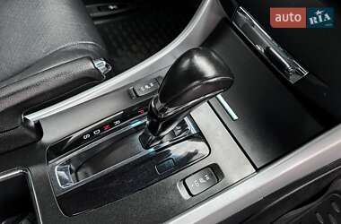 Седан Honda Accord 2013 в 