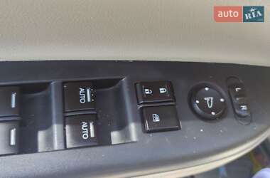 Седан Honda Accord 2013 в 
