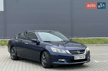Седан Honda Accord 2015 в 