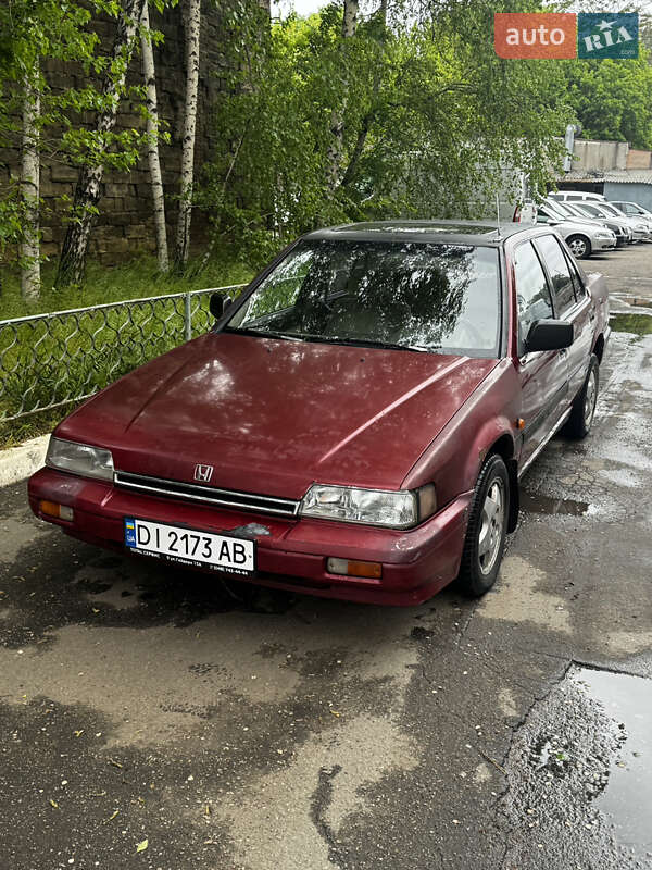 Седан Honda Accord 1987 в 