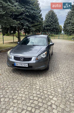 Седан Honda Accord 2008 в Кропивницком
