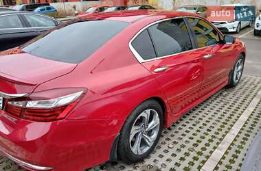 Седан Honda Accord 2016 в 