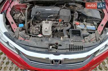 Седан Honda Accord 2016 в 