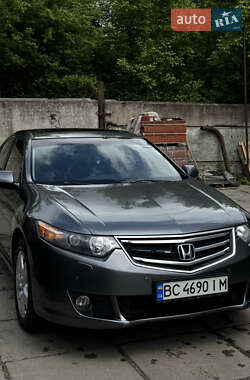 Седан Honda Accord 2008 в Львове