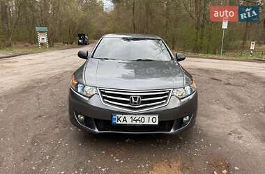 Седан Honda Accord 2009 в Києві