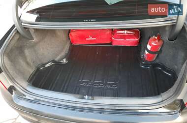 Седан Honda Accord 2008 в 