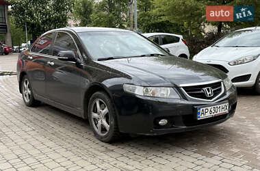 Седан Honda Accord 2005 в 