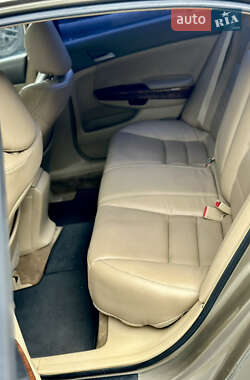 Седан Honda Accord 2008 в 