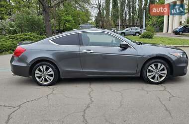 Купе Honda Accord 2012 в 