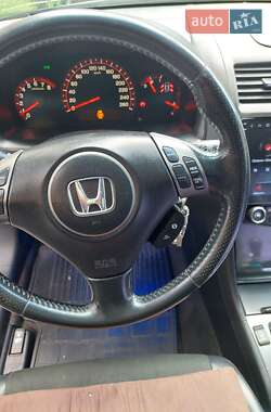 Седан Honda Accord 2006 в 
