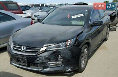 Седан Honda Accord 2013 в 