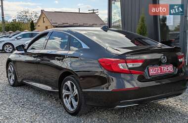 Седан Honda Accord 2018 в 