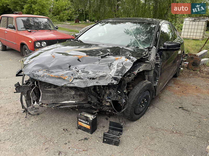 Купе Honda Accord 2013 в 