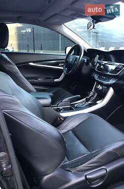 Купе Honda Accord 2014 в 