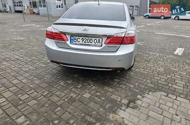 Седан Honda Accord 2015 в 