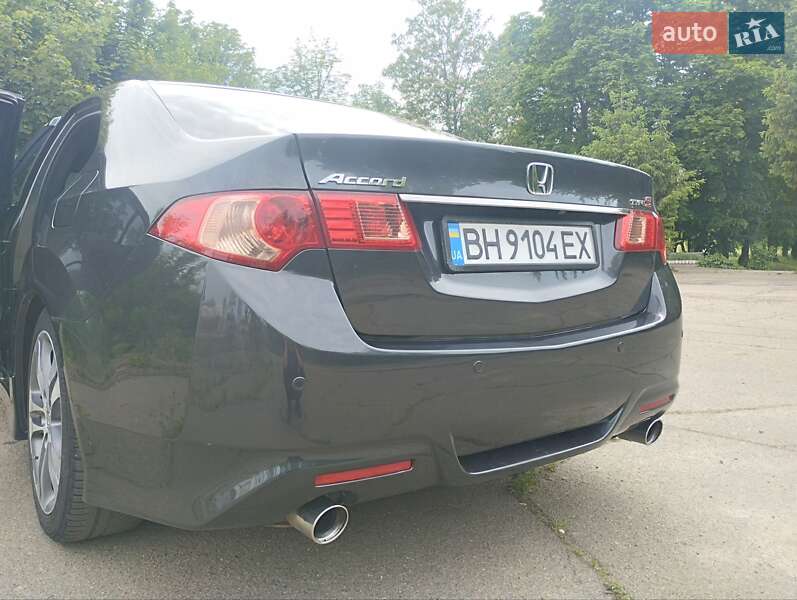 Седан Honda Accord 2012 в Первомайську