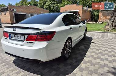 Седан Honda Accord 2013 в 