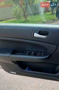 Седан Honda Accord 2003 в 