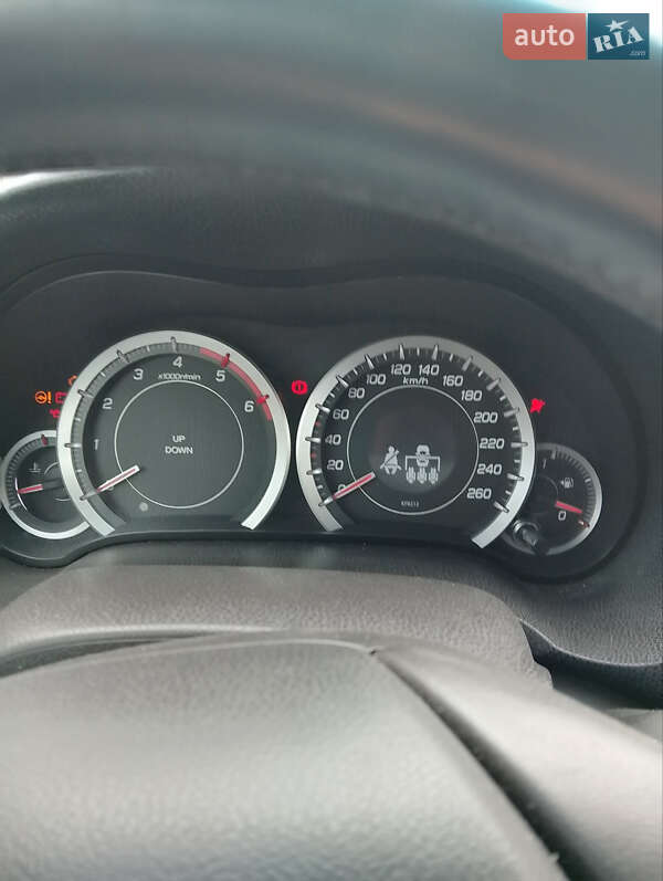 Универсал Honda Accord 2010 в Львове