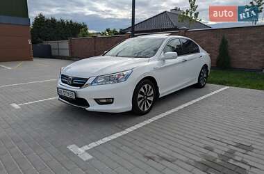 Седан Honda Accord 2015 в 