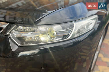 Седан Honda Accord 2012 в 