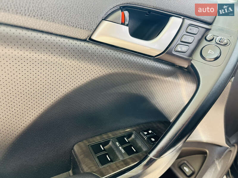 Седан Honda Accord 2012 в Виннице