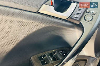 Седан Honda Accord 2012 в 