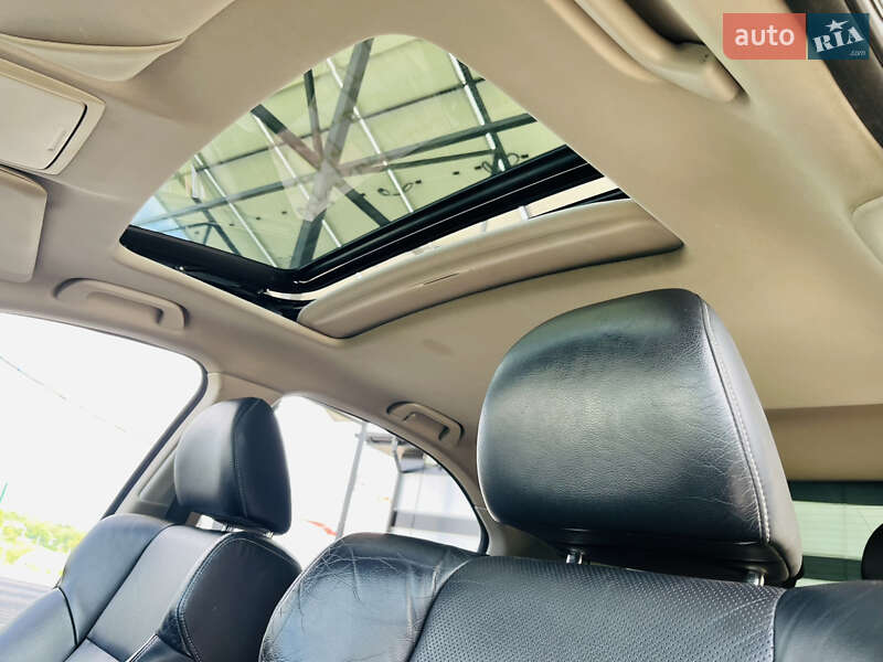Седан Honda Accord 2012 в Виннице