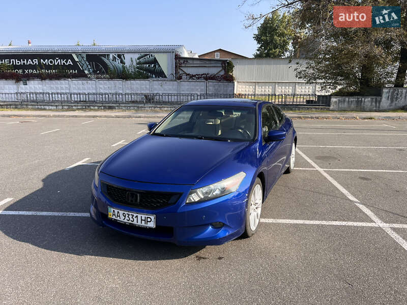 Купе Honda Accord 2008 в Києві