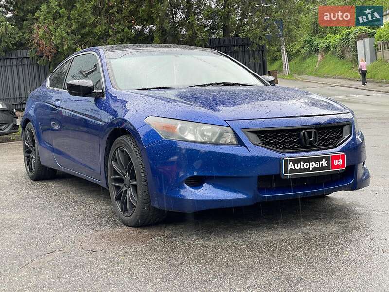 Купе Honda Accord 2008 в Киеве