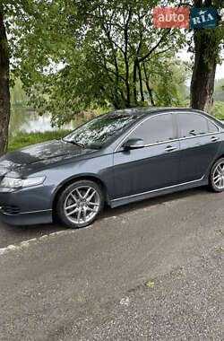 Седан Honda Accord 2006 в Полонном