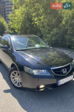 Седан Honda Accord 2005 в Киеве