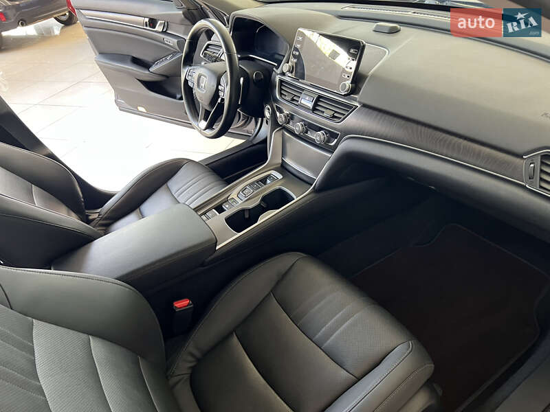 Седан Honda Accord 2018 в Одесі